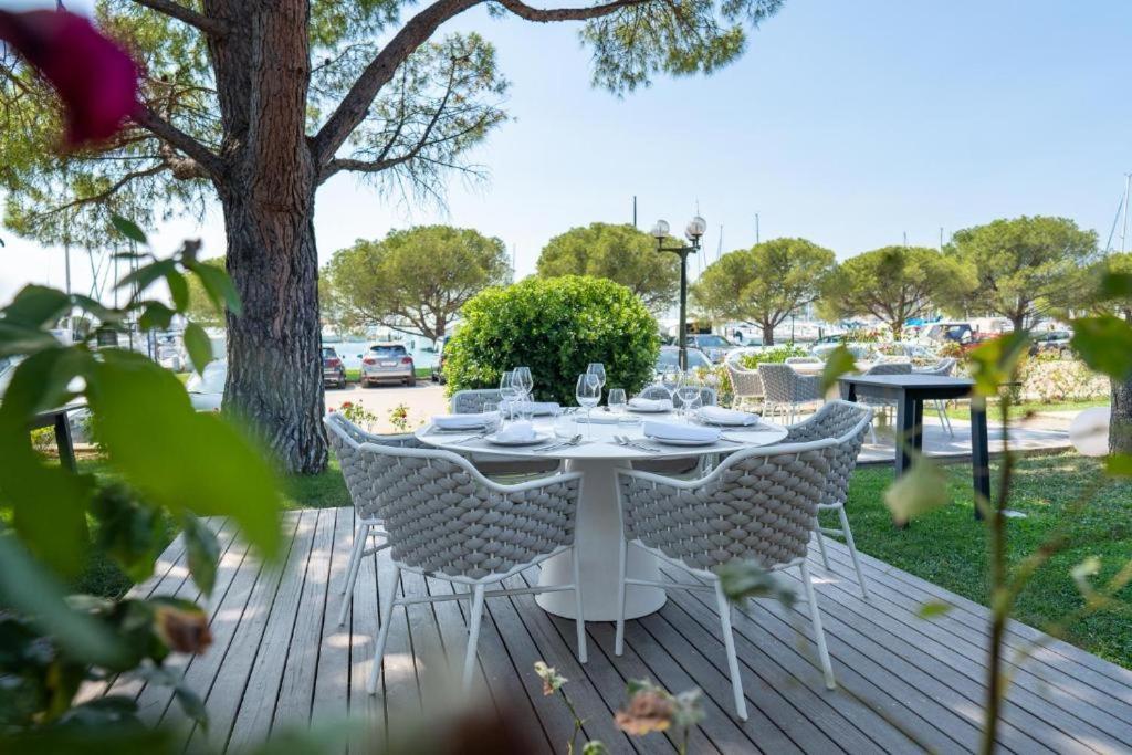 Apartament Floating Sea House Shark 3 Portorož Zewnętrze zdjęcie