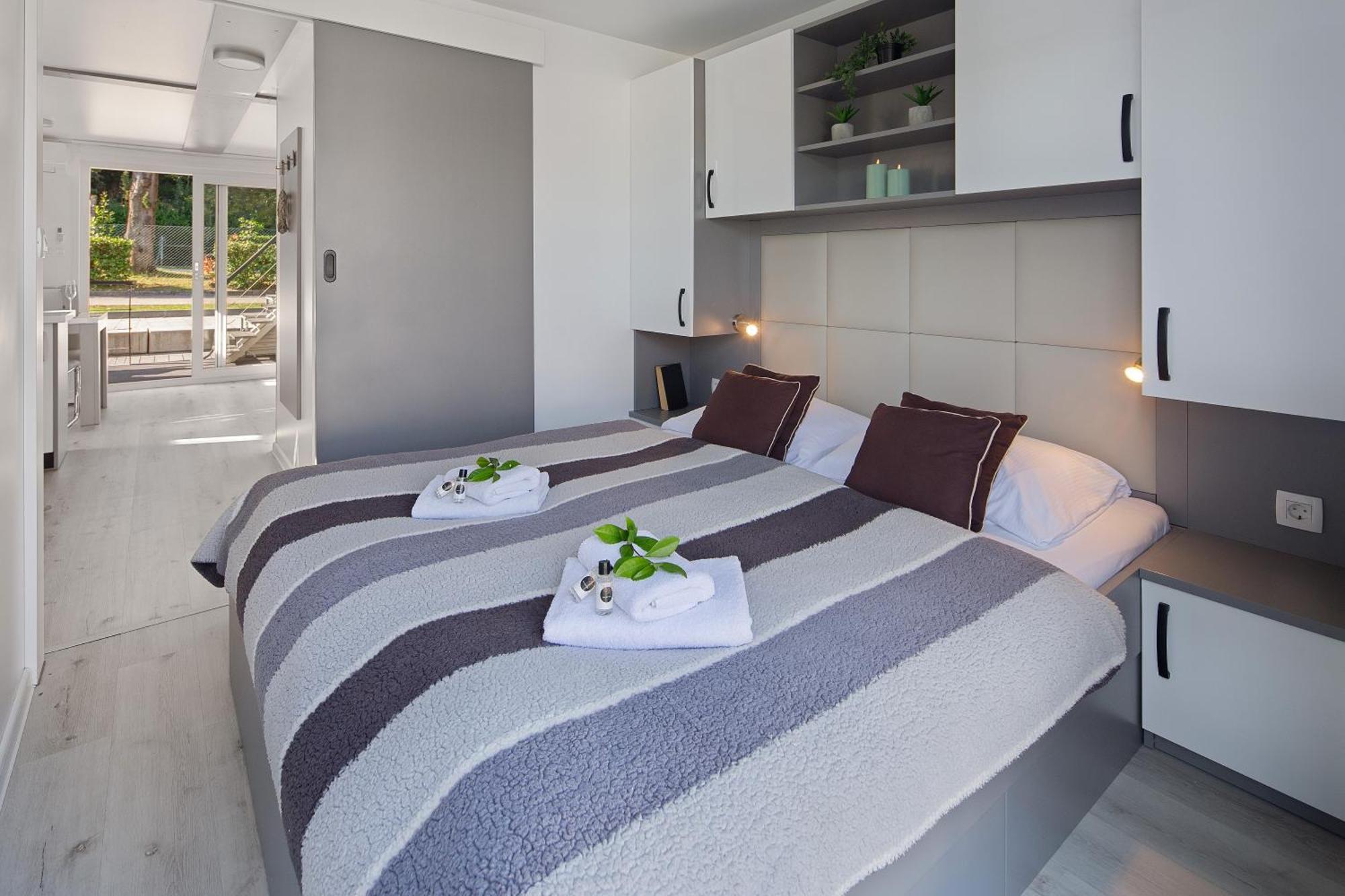 Apartament Floating Sea House Shark 3 Portorož Zewnętrze zdjęcie